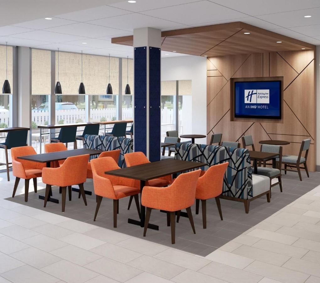 Holiday Inn Express & Suites - Cut Off Galliano By Ihg Exterior photo